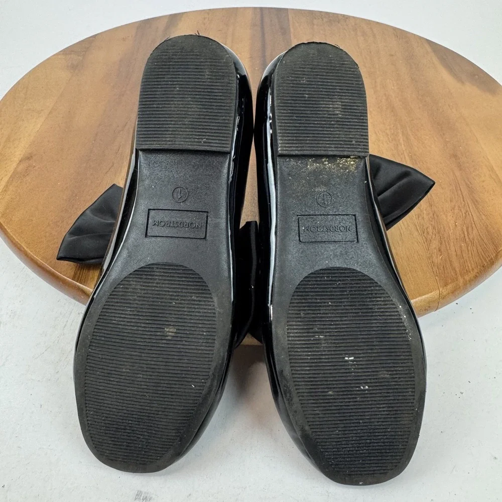 Big Kids Nordstrom‎ Posey Black Faux Patent Leather Bow Mary Jane Flats Size 1 Y